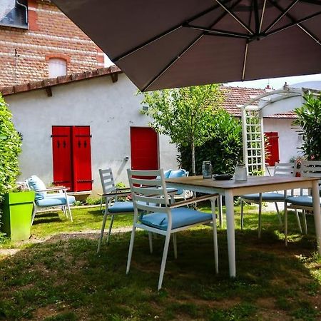 F3 80 M2 Longere Plain Pied Au Centre Auxonne. Villa Kültér fotó
