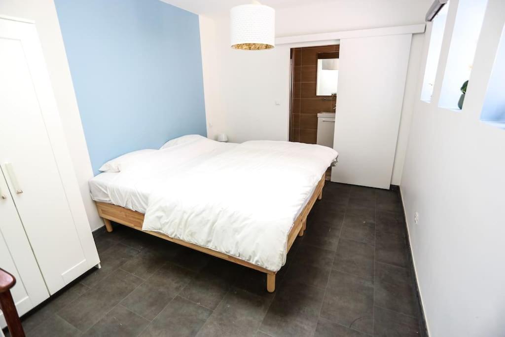 F3 80 M2 Longere Plain Pied Au Centre Auxonne. Villa Kültér fotó